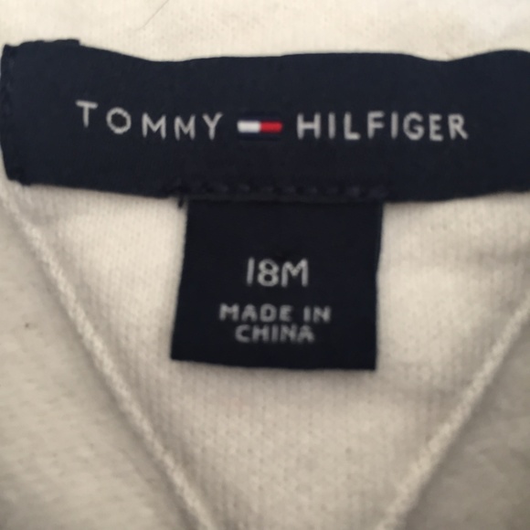 Tommy Hilfiger Button-Up Sweater/Jacket 18 Months - Picture 3 of 3